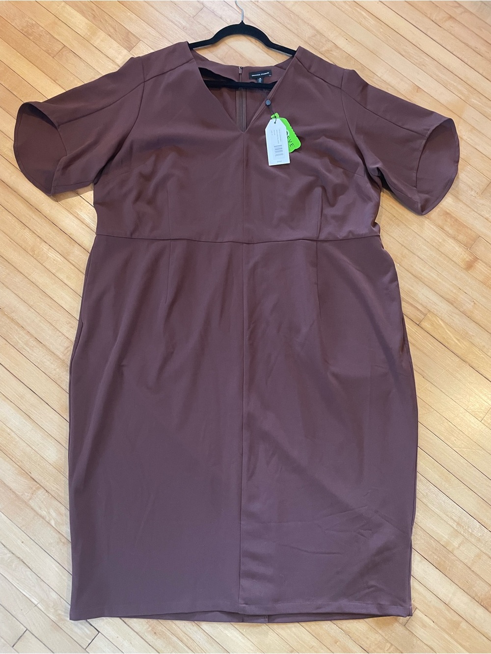 UNIVERSAL STANDARD NWT Moira V Neck Stretch Twill Tulip Sheath Dress Mocha Brown